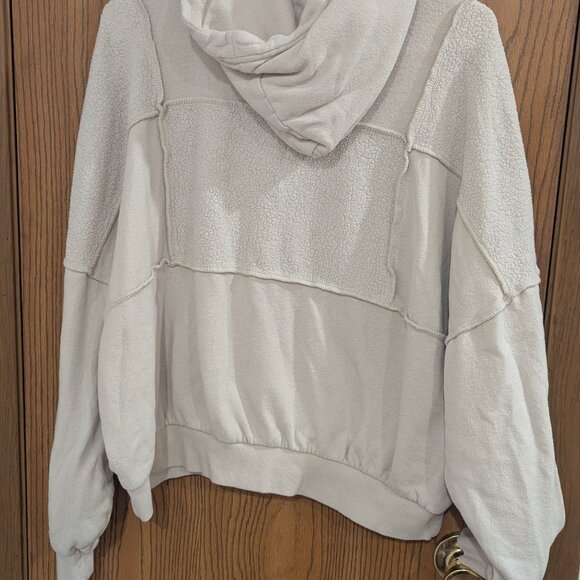 Aerie Textured "Quilted" Cream Hoodie Sweatshirt-Size Small - Picture 4 of 4